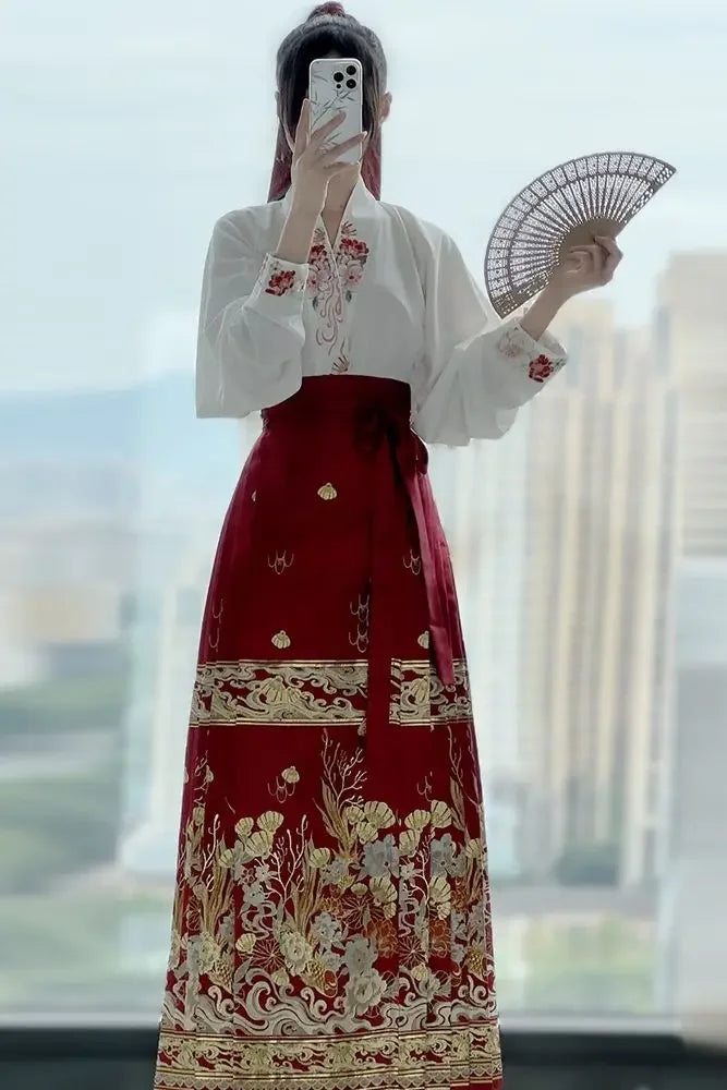 Women's Hua fen Hanfu traditional top + skirt set