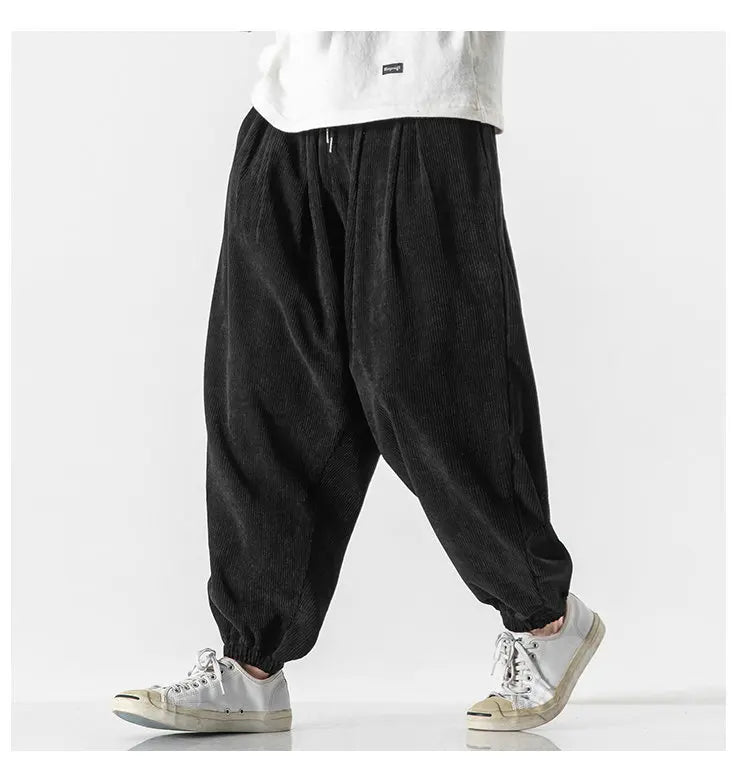 Simple and clean corduroy harem pants