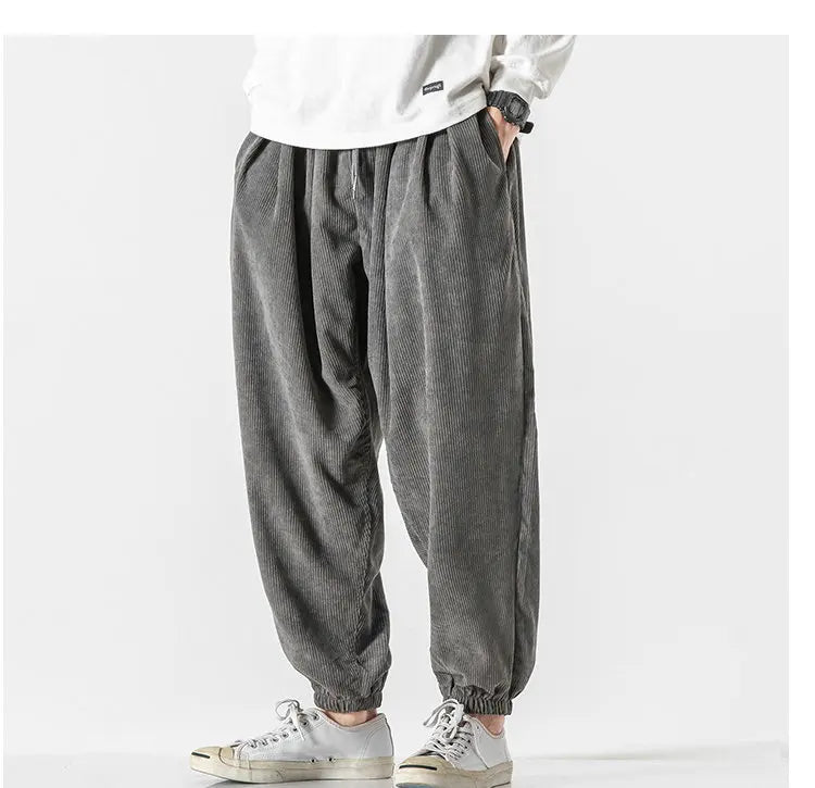 Simple and clean corduroy harem pants