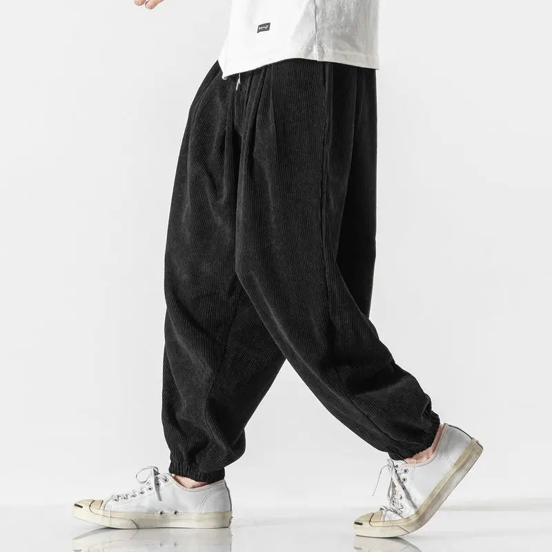 Simple and clean corduroy harem pants