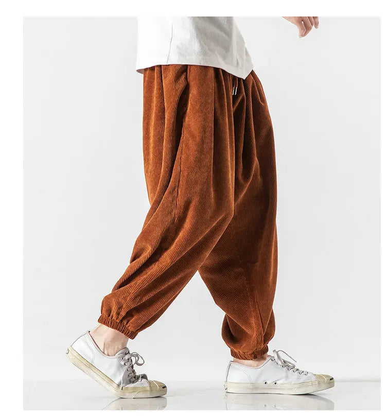 Simple and clean corduroy harem pants