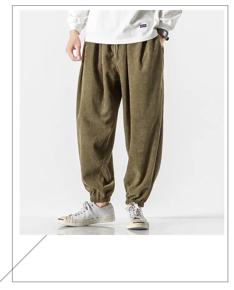 Simple and clean corduroy harem pants