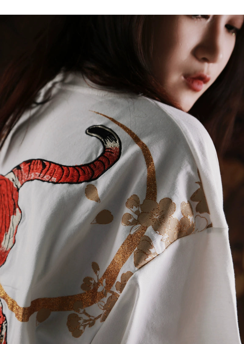 Hyper premium embroidery fiery tiger T-shirt