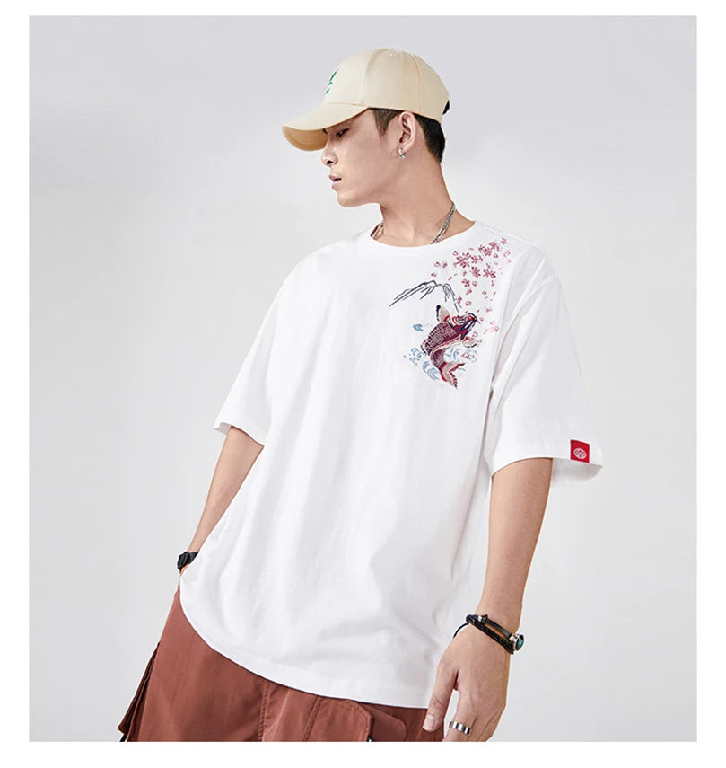 Fish splash embroidery T-shirt