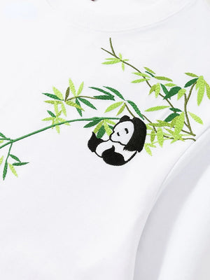 Embroidery playful panda T-shirt