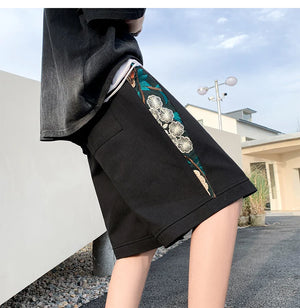 Embroidery floral design shorts