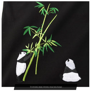 Embroidery playful panda T-shirt