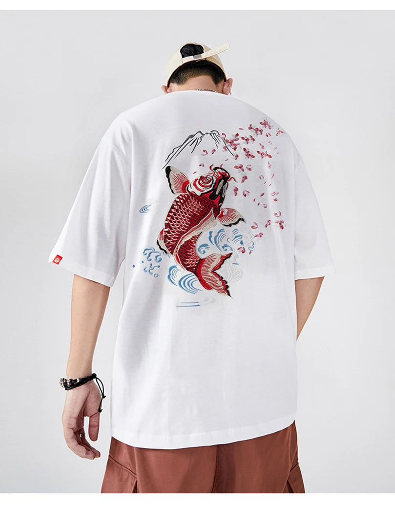 Fish splash embroidery T-shirt