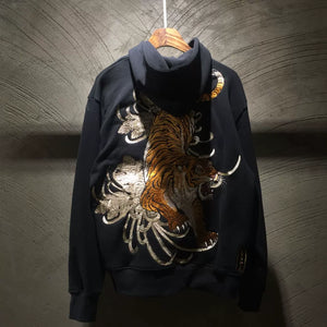 Hyper premium roaring tiger embroidery hoodie