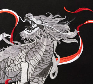 Premium embroidery ancient lion T-shirt