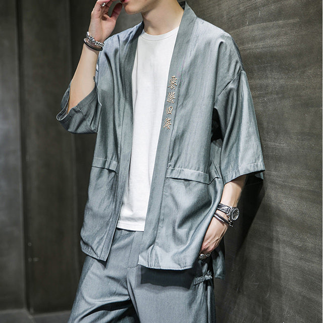 Kanji robe style kimono