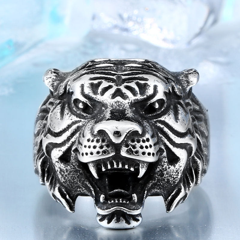 Fierce titanium tiger head alloy ring